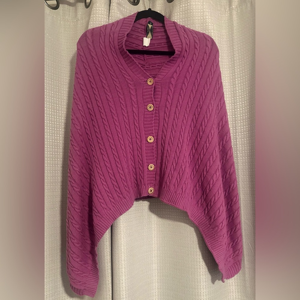 Women’s 525 America Purple Cable Knit‎ Sweater Cape Poncho. One Size.